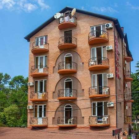 Отель Evrazia Уреки Экстерьер фото
